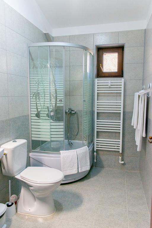 Pensiunea Casa Florela Capusu Mic Exteriér fotografie